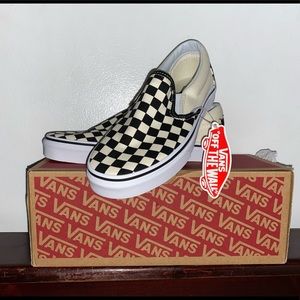 Checkered slip on vans (tags attached)